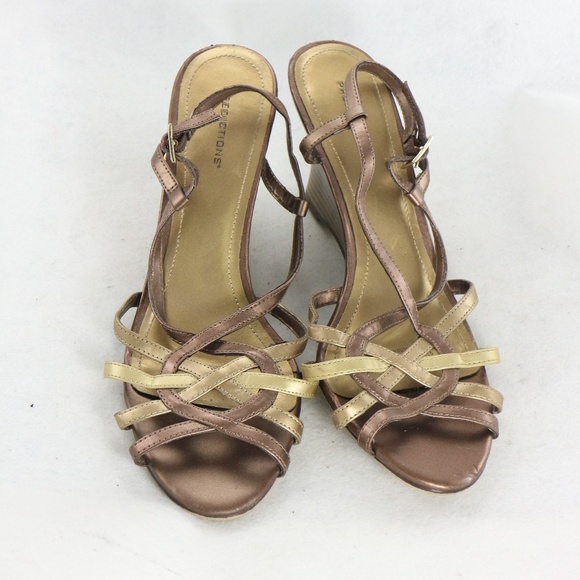 PREDICTIONS Open Strappy Wedge Sandals - Picture 2 of 8